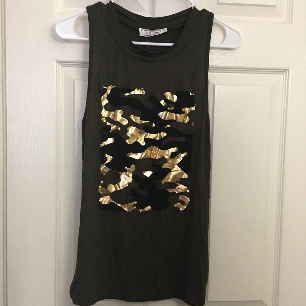 Sleeveless top